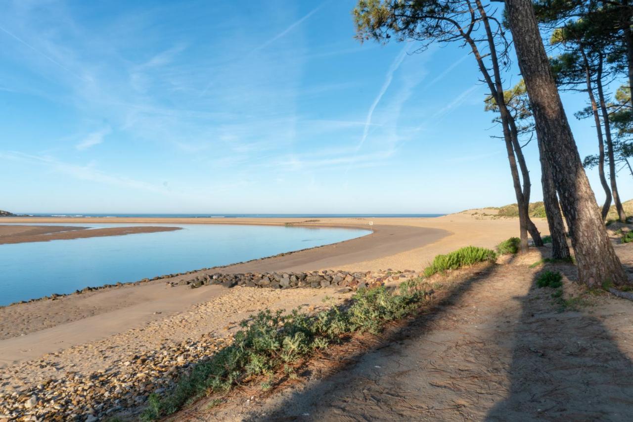 Sea-Snow Guest Houses Talmont-Saint-Hilaire ภายนอก รูปภาพ